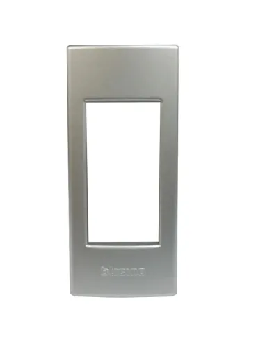 Placca Bticino LivingLight per profilati 1 modulo tech LND4811TE