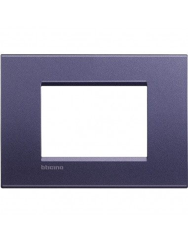 LivingLight | Silk square metal plate for 3 club places